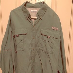 Men’s long sleeve Columbia shirt